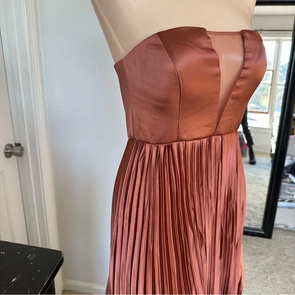 Lulu's Strapless Copper Pleated Dress - Picture 6 of 16